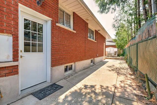 Additional image 27 of 224 Glenholme Ave