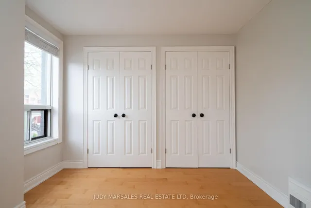 Additional image 20 of 29 Case St