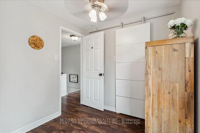 Additional image 22 of 59 Kenninghall Blvd Unit 33