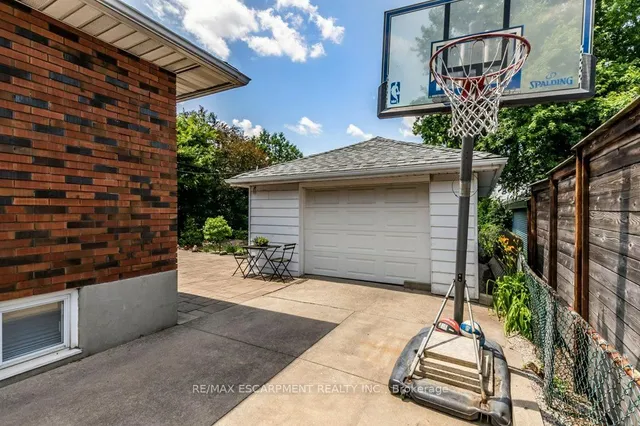 Additional image 31 of 86 Dana Dr