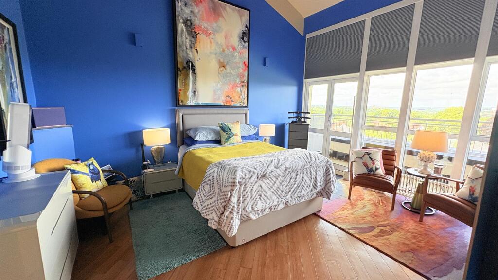 Additional image 49 of Penthouse Suite, Britannic Park, Moseley, Birmingham