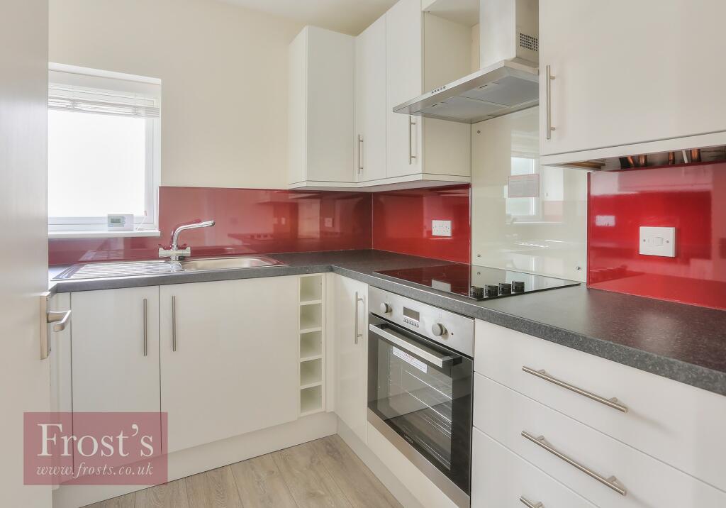 Additional image 2 of 10 Bishops Rise, Hatfield, Herts, AL10