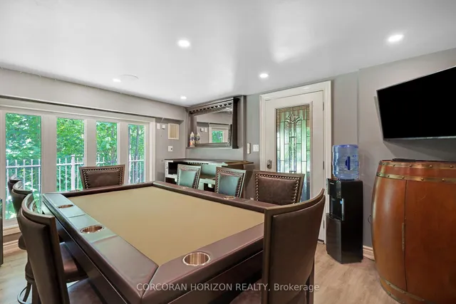 Additional image 48 of 258 Edgewater Cres Unit 8