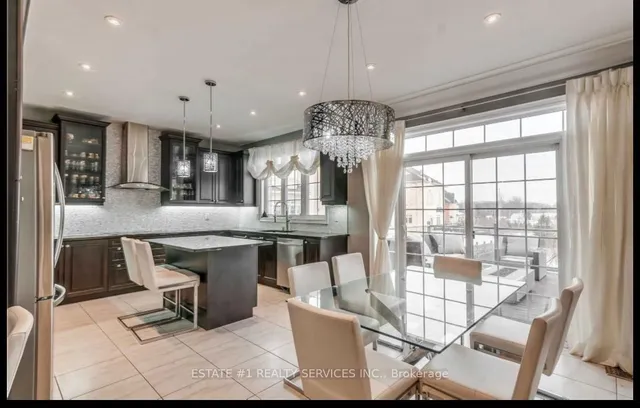 Additional image 5 of 4 Agincourt Circ