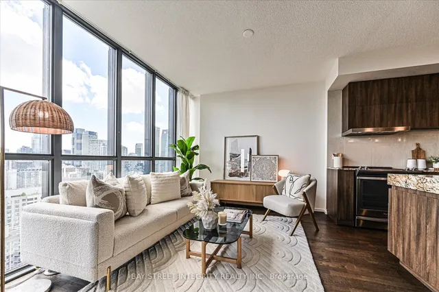 Additional image 9 of 101 Charles St Unit 2103