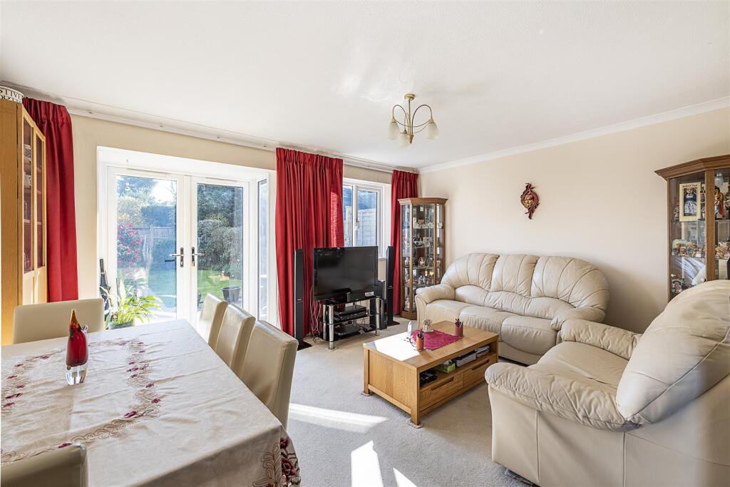 Additional image 5 of Runcie Close, St. Albans