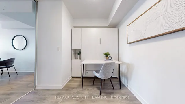 Additional image 16 of 100 Harbour St Unit 5406