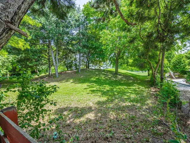 Additional image 32 of 132 Roywood Dr