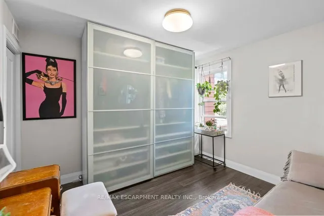 Additional image 20 of 127 Sherman Ave