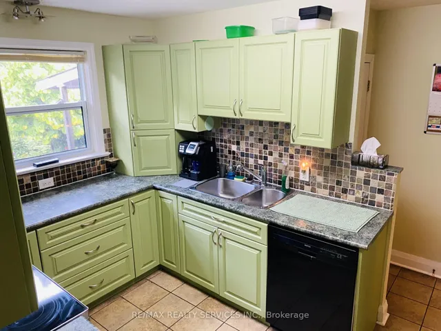 Additional image 26 of 42 McCaul St
