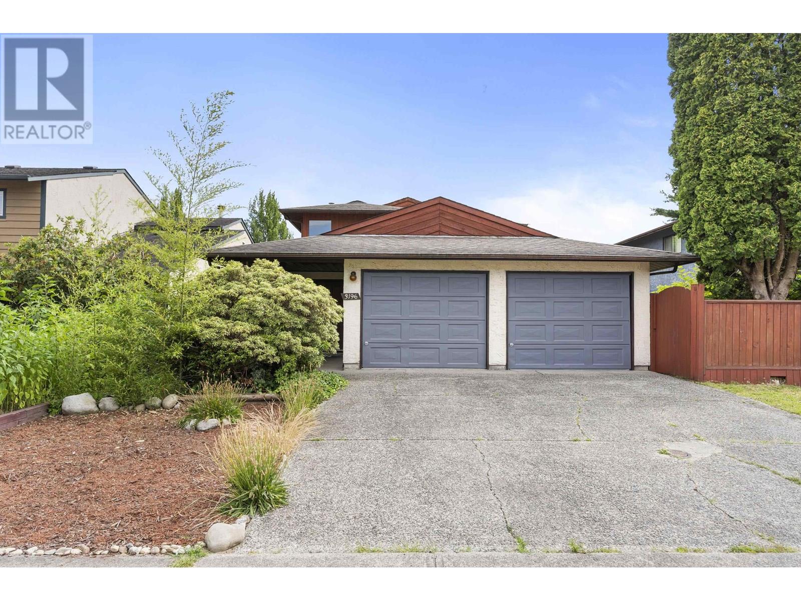 3196 TOBA DRIVE|Coquitlam, British Columbia V3B6A4