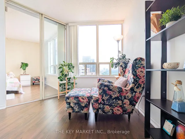 Additional image 32 of 7 Bishop Ave Unit 2210