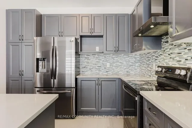 Additional image 17 of 100 Folgate Cres