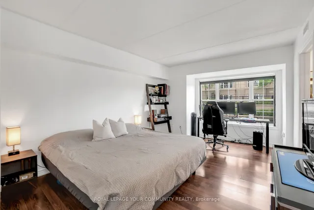 Additional image 8 of 1360 Main St Unit 101