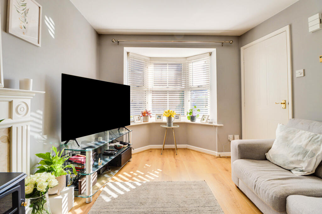 Additional image 6 of Cairns Close, St. Albans, Hertfordshire, AL4