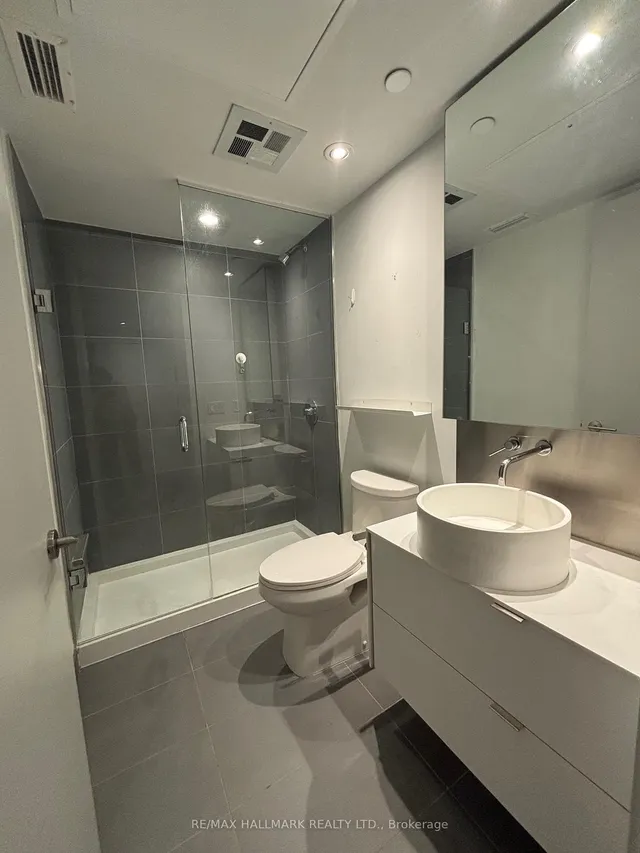 Additional image 15 of 383 Sorauren Ave Unit 209