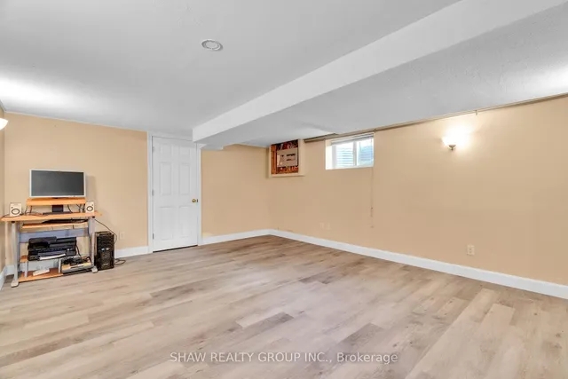 Additional image 35 of 286 Newbury Dr