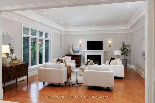 Additional image 16 of 23 Valecrest Dr