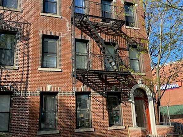 324 91st St APT 1, Brooklyn, NY 11209