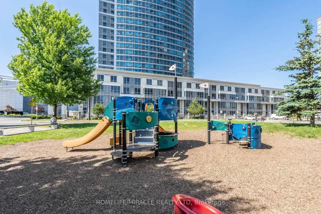 Additional image 38 of 1 Lee Centre Dr Unit 1506