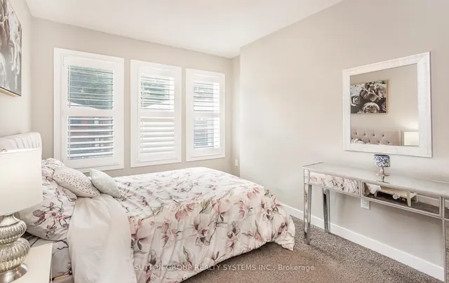 Additional image 27 of 917 Robert Ferrie Dr