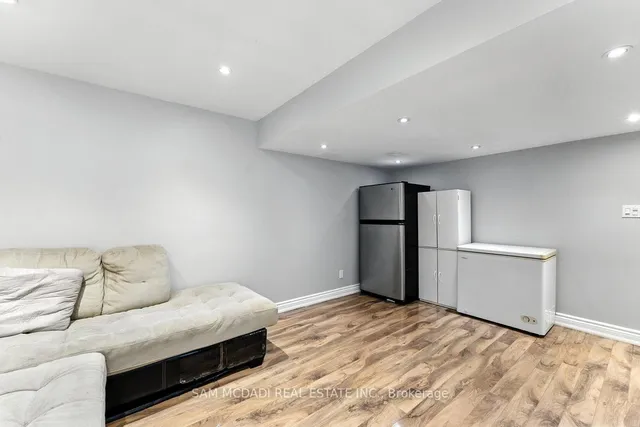 Additional image 28 of 1062 Cooper Ave