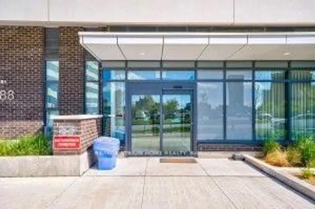 Additional image 3 of 188 Fairview Mall Dr Unit 620