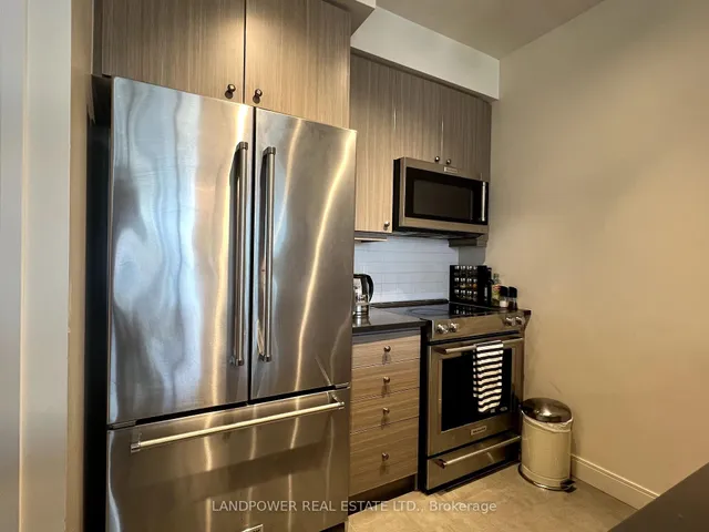 Additional image 17 of 825 Church St Unit 1801