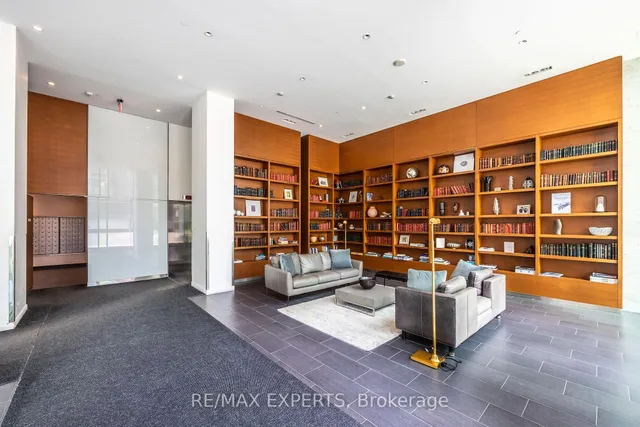 Additional image 2 of 170 Fort York Blvd Unit 1412