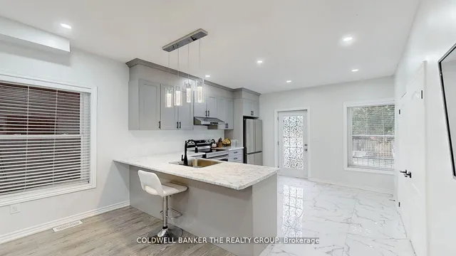 Additional image 8 of 194 Simcoe St