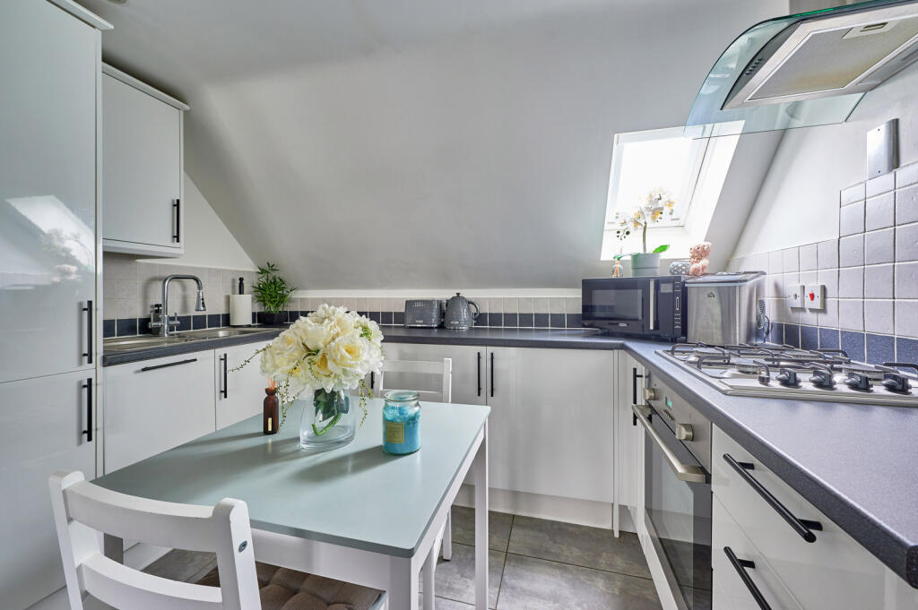 Additional image 4 of Cedar Court, St. Albans, Hertfordshire, AL4