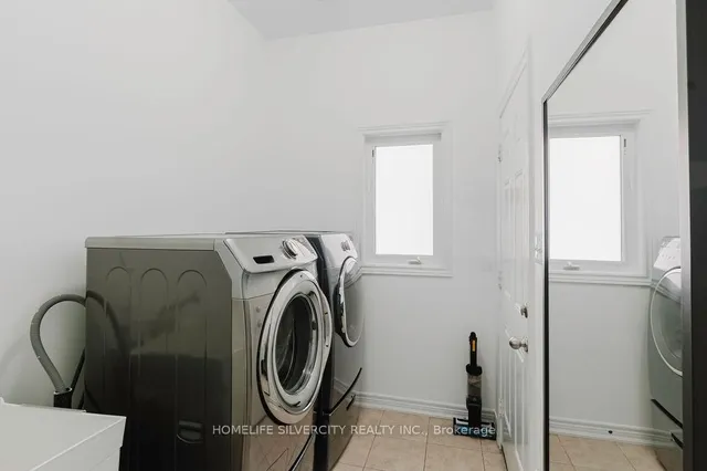 Additional image 6 of 26 Fossil St