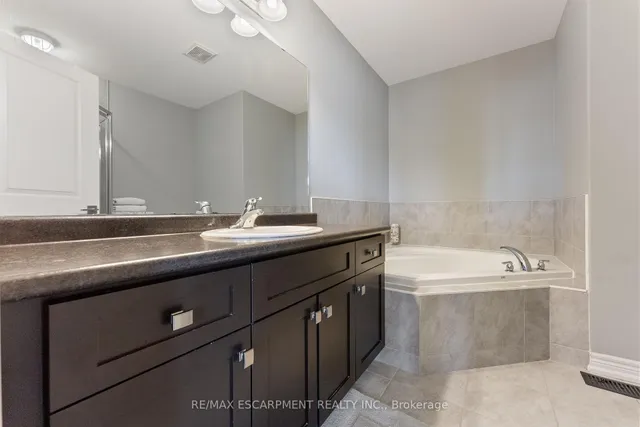 Additional image 21 of 57 Sexton Cres