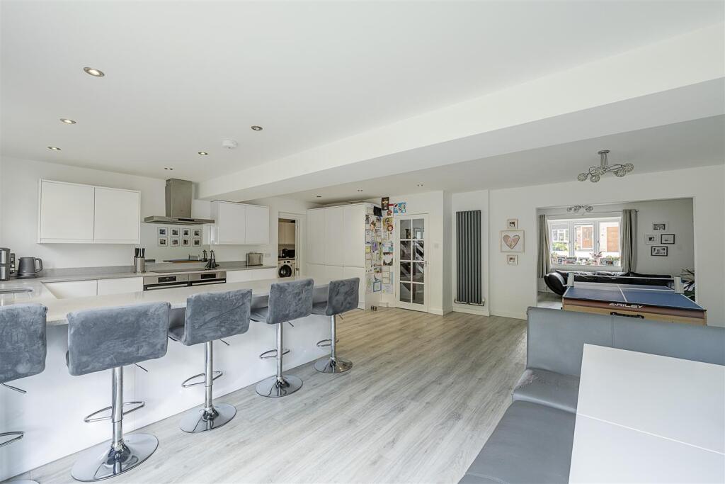 Additional image 4 of Crosspaths, Harpenden