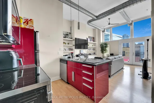 Additional image 11 of 276 King St Unit 207