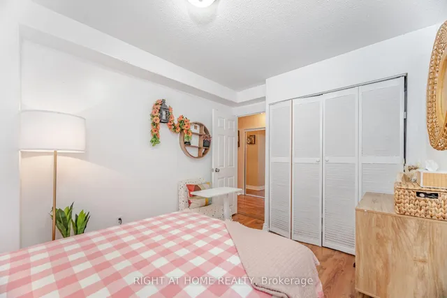 Additional image 20 of 260 Seneca Hill Dr Unit 210