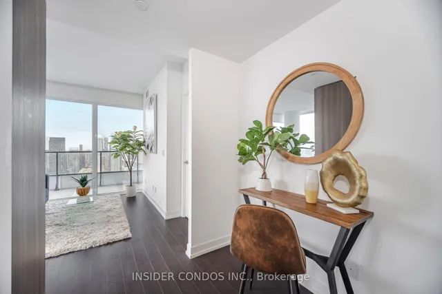 Additional image 17 of 85 Wood St Unit 4016