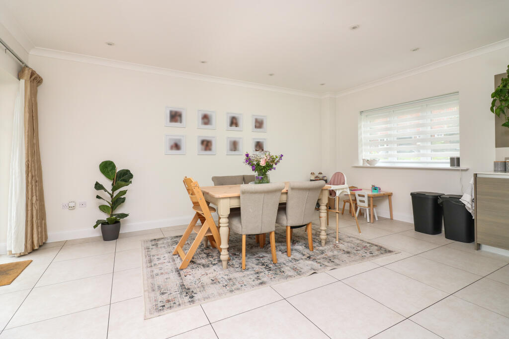 Additional image 5 of Mortimer Crescent, King's Park