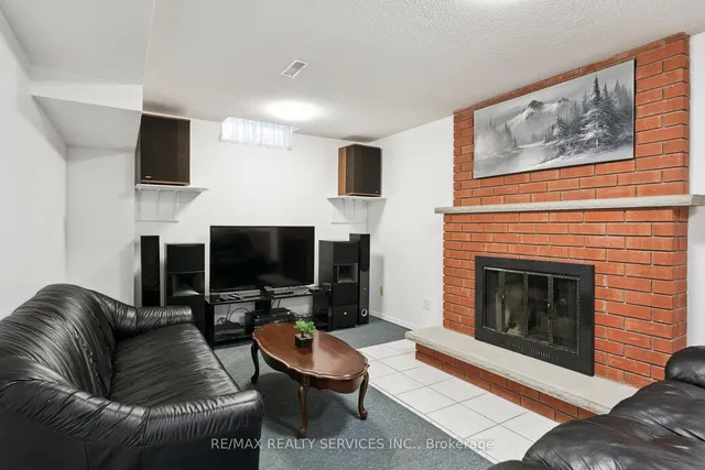 Additional image 36 of 16 Sunforest Dr