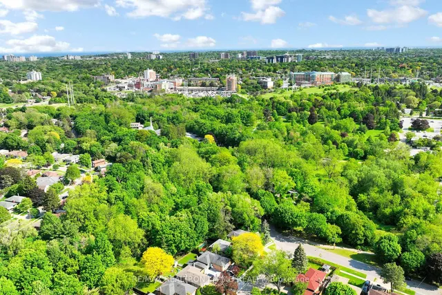 Additional image 38 of 1 Amberdale Dr