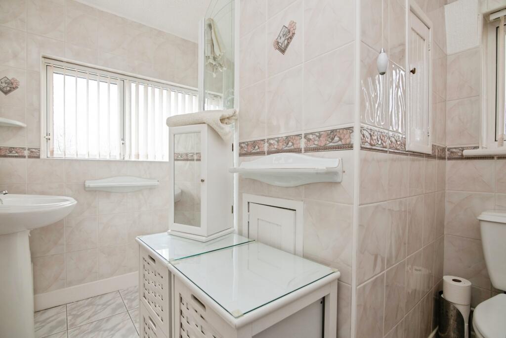 Additional image 16 of Queens Park Road, Birmingham, B32