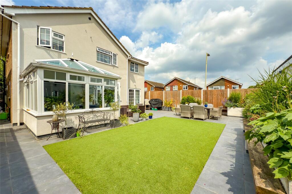 Additional image 14 of Aldwickbury Crescent, Harpenden, Hertfordshire, AL5