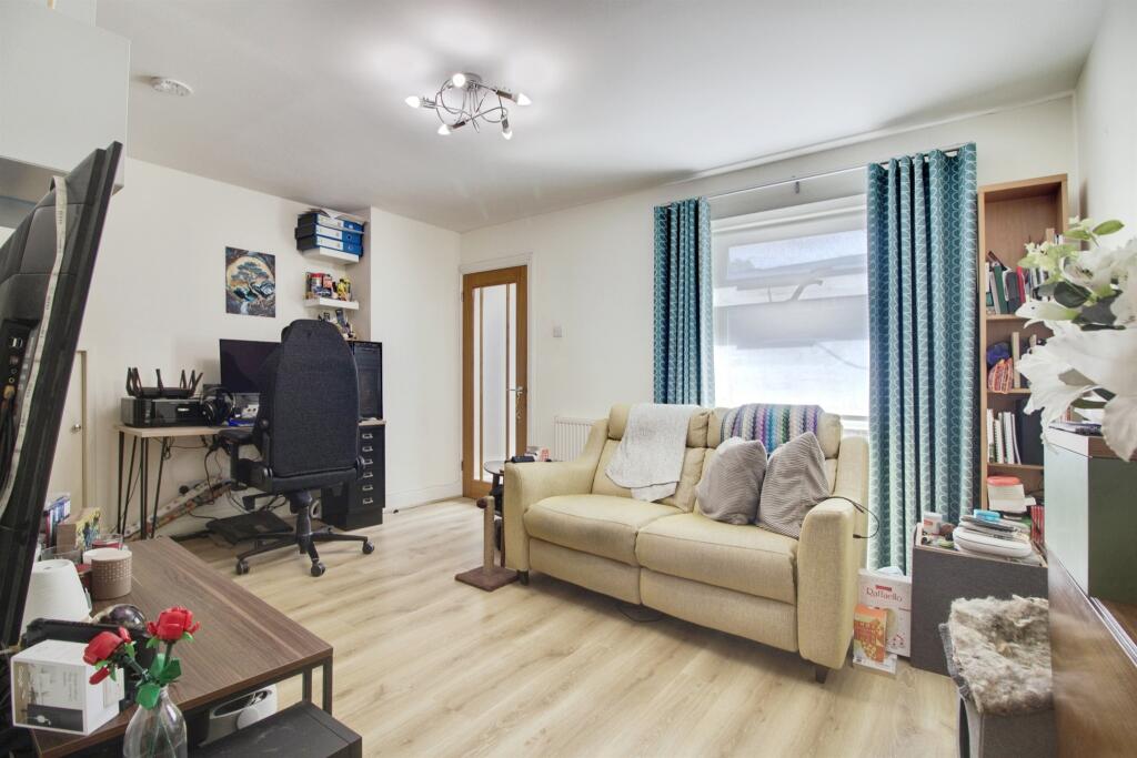 Additional image 2 of Honeysuckle Gardens, HATFIELD