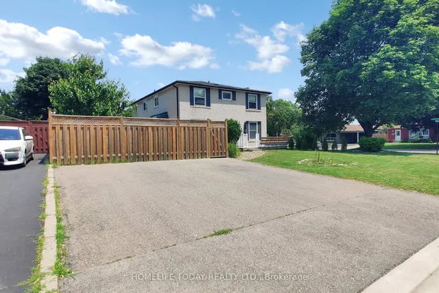 Additional image 2 of 4 Flamingo Cres