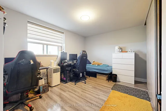 Additional image 16 of 3555 Derry Rd Unit 901