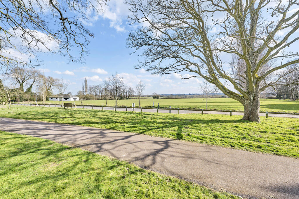 Additional image 19 of West Hall, Beningfield Drive, Napsbury Park, St. Albans, AL2