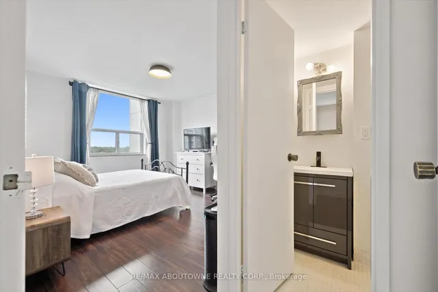 房产图片 20 - 多伦多南港街65号1002单元