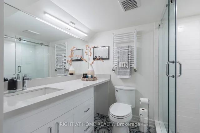 Additional image 32 of 3 Olive Ave