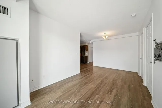 Additional image 9 of 60 Fairfax Cres Unit 233