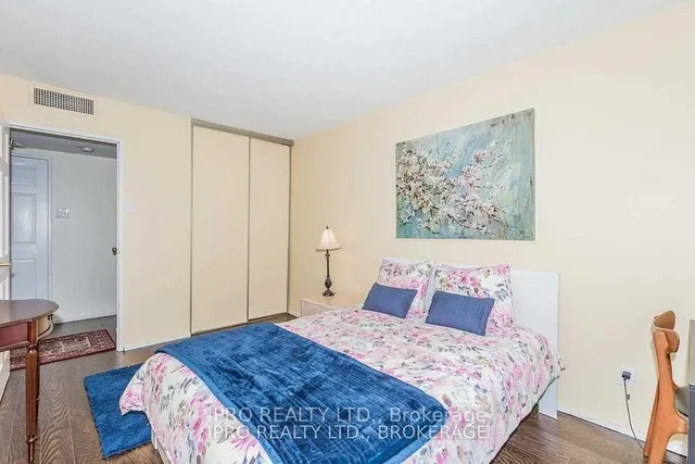 Additional image 26 of 1333 Bloor St Unit 305